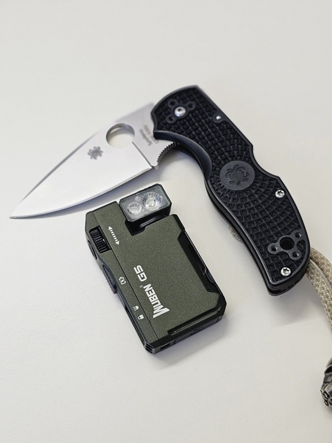 kleine EDC Taschenlampe